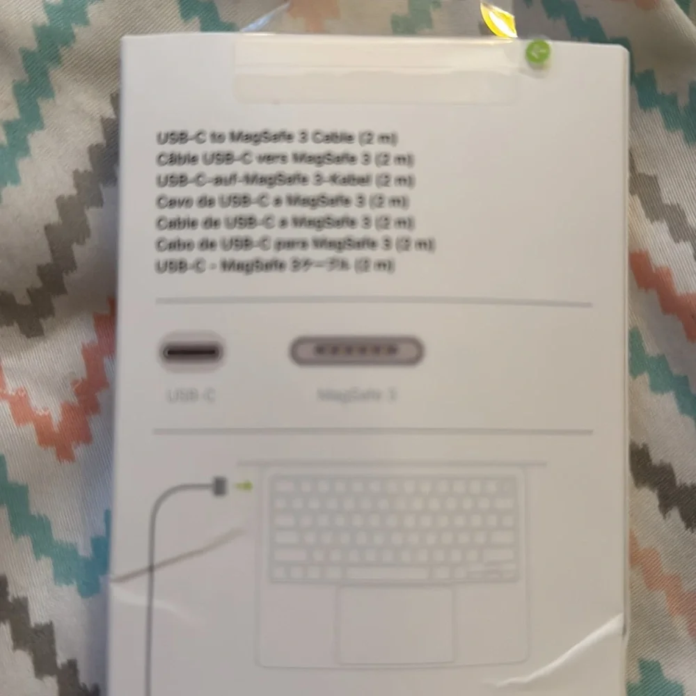 BRAND NEW Apple USB-C to MagSafe 3 cable(2m)!